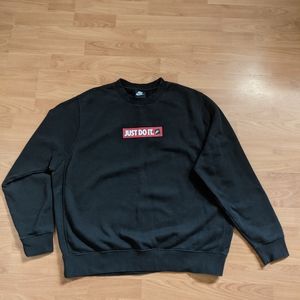 Nike fleece sweatshirts